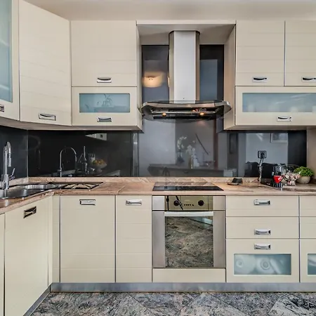 Luxury Galla Apartment